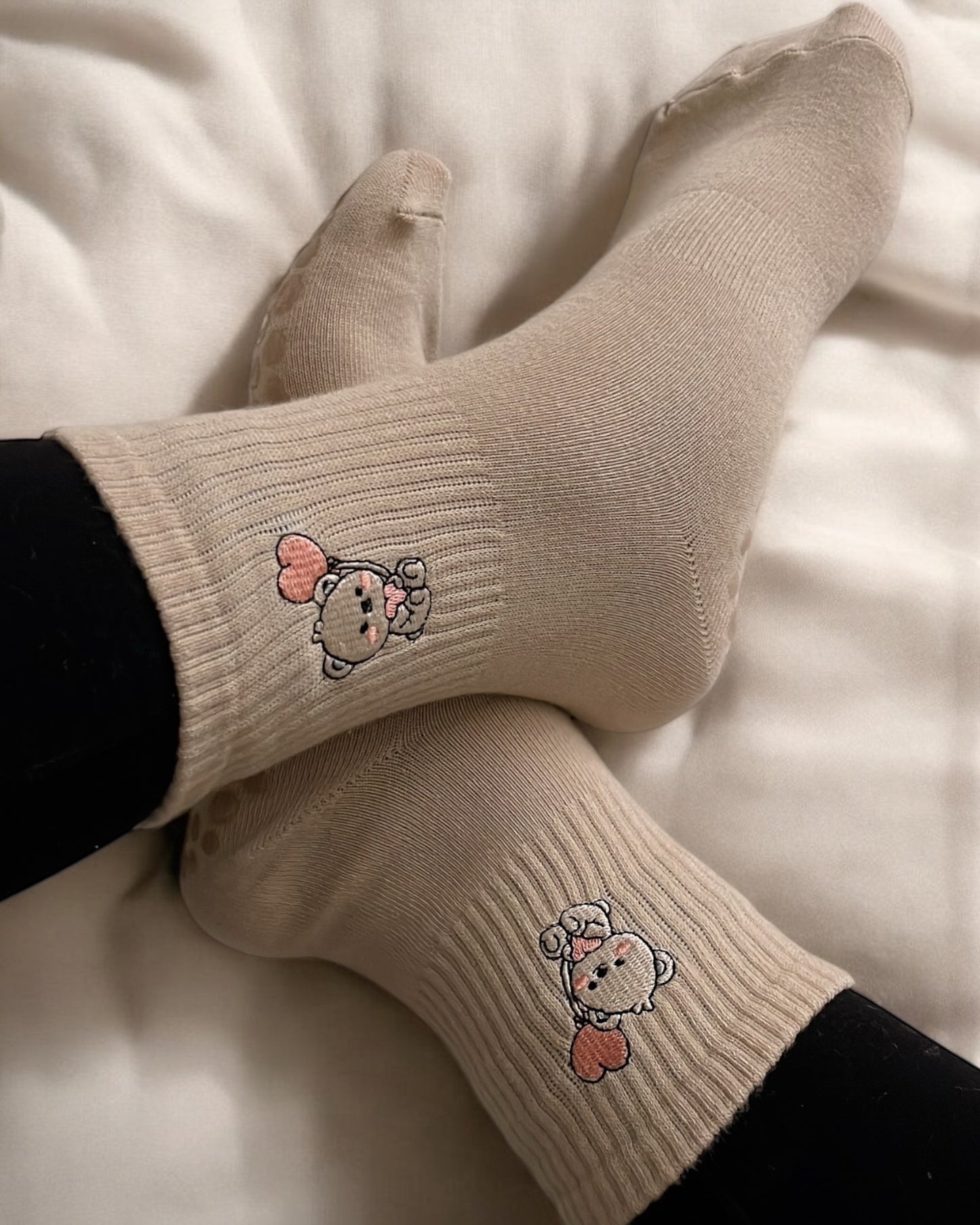 Cute Beige Teddy Bear with Heart Balloon Embroidered Pilates Grip Socks